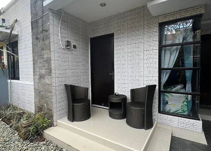2 Bedroom Near *