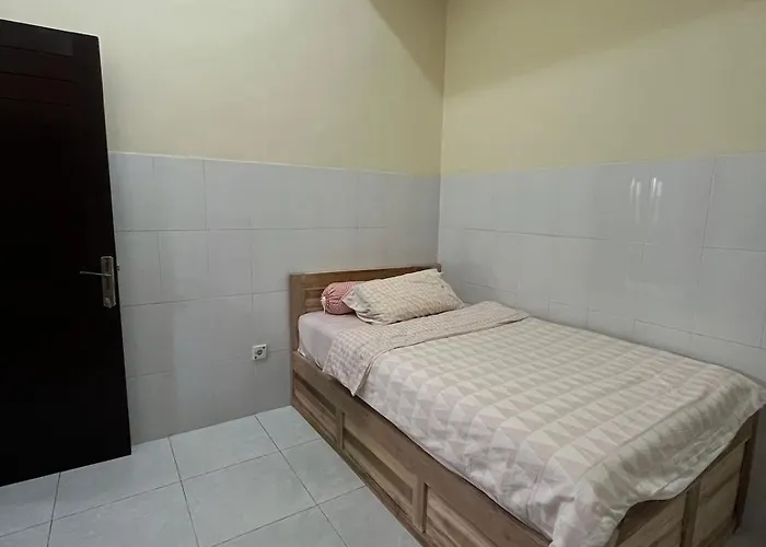 2 Bedroom Near