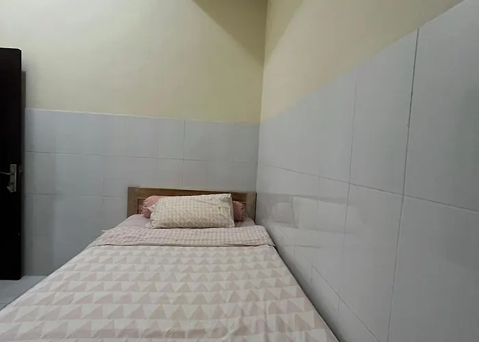 2 Bedroom Near Holiday home